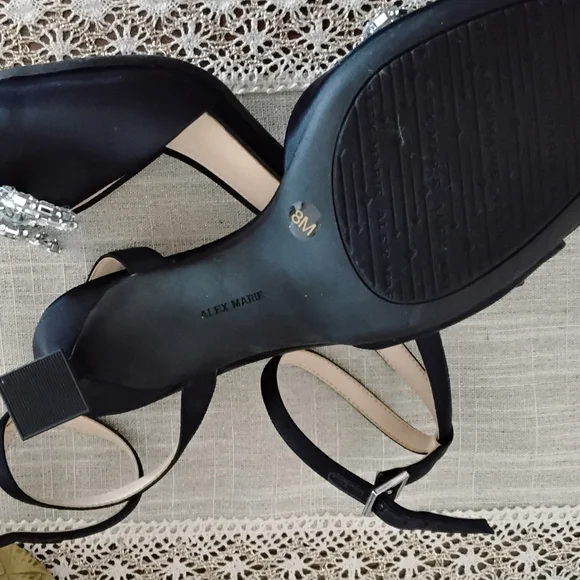 NEW AND NEVER BEEN WORN!! Alex Marie Black Strappy Sandals with Silver Accents - Picture 6 of 8